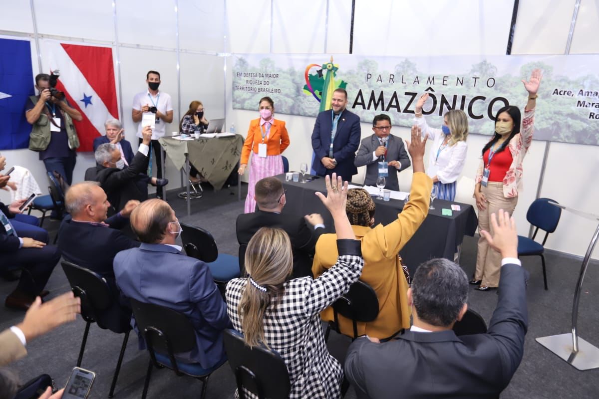 Deputados estaduais participam da 24ª Conferência Nacional da Unale, em Campo Grande - News Rondônia