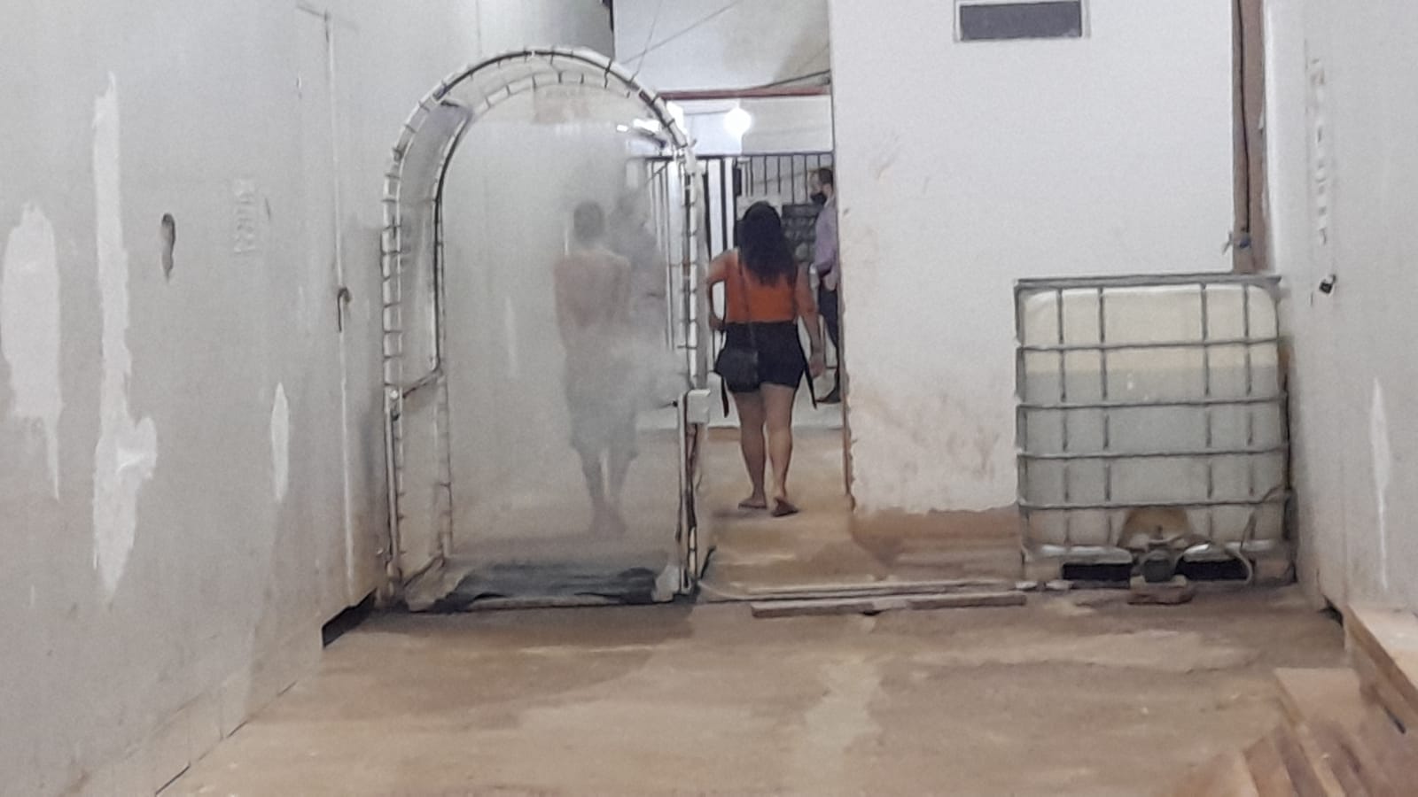 FALHOU: Adolescente atira duas vezes na cabeça de vítima em roubo no centro - News Rondônia