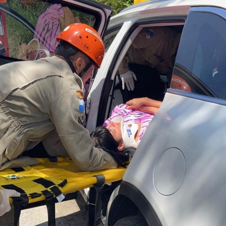 NEWS URGENTE: PASTORA FERNANDA BRUM E MARIDO SOFRE GRAVE ACIDENTE DE TRÂNSITO - News Rondônia