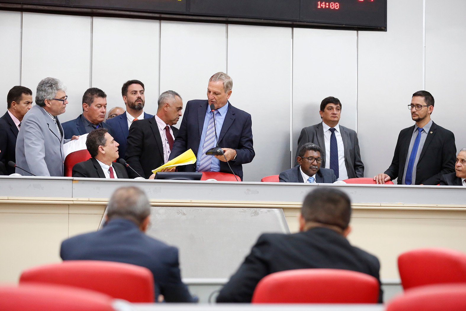 ASSEMBLEIA VOTA E APROVA ORÇAMENTO DO EXECUTIVO PARA 2019 - News Rondônia
