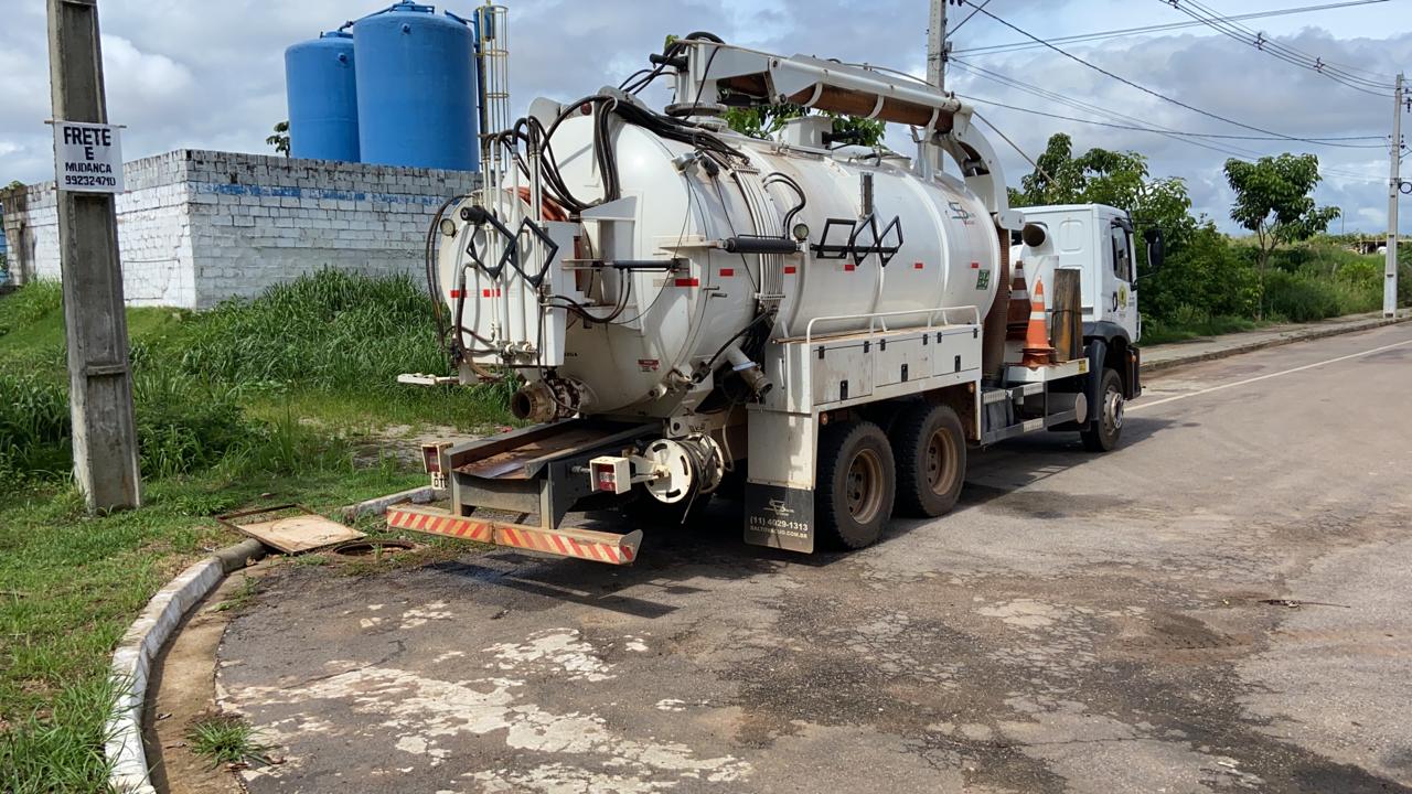 Prefeitura atende pedido do vereador Márcio Pacele e realiza limpeza e desobstrução do sistema de esgoto no Morar Melhor - News Rondônia