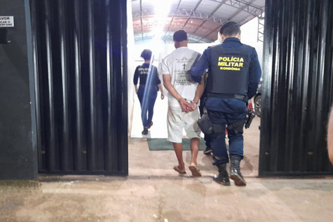 NEGOCIANDO - Suspeito é preso vendendo bicicleta furtada a vítima em Porto Velho - News Rondônia