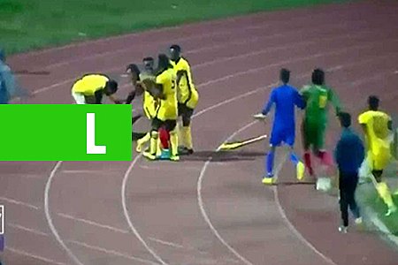 JOGADORES ESPANCAM ÁRBITRO APÓS GOL VALIDADO PARA TIME RIVAL - VÍDEO - News Rondônia