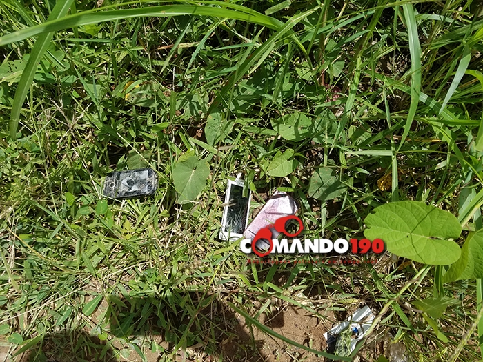 DUPLA É PRESA RECOLHENDO PRODUTOS DE ROUBO QUE ESTAVAM ESCONDIDOS DENTRO DE MATO - News Rondônia
