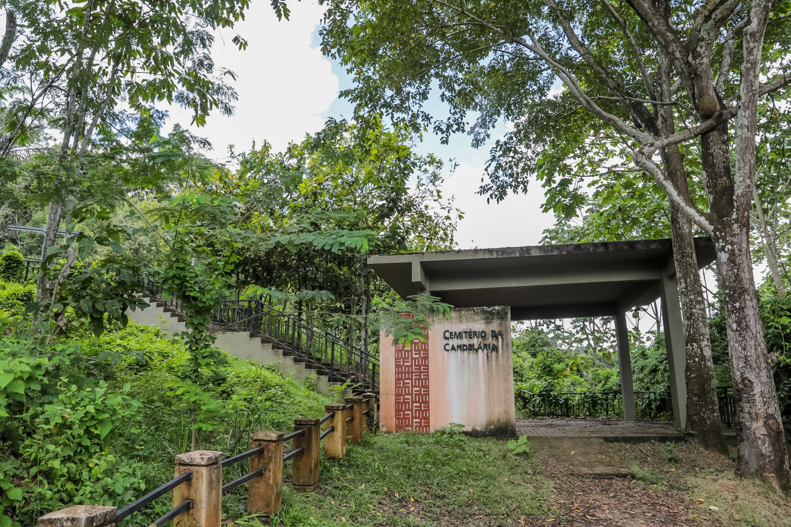 Cemitérios da Candelária e das Locomotivas serão revitalizados para receber turistas - News Rondônia