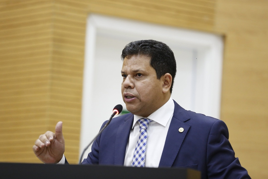 Deputado Jair Montes defende educação inclusiva para pessoas com autismo com Escolas-Polo e contratação de equipe multidisciplinar - News Rondônia