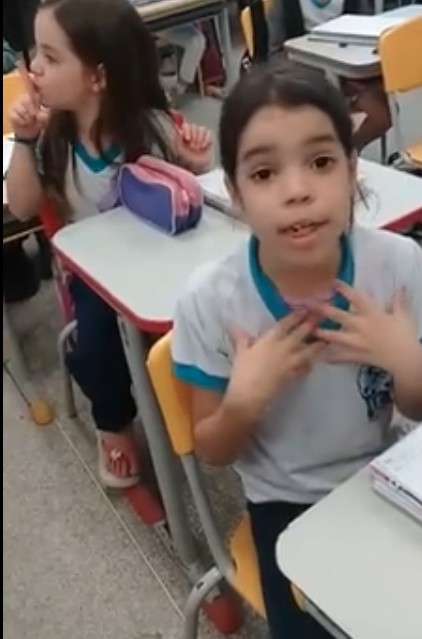 MENINA DE OITO ANOS DE ARIQUEMES EMOCIONA COM DISCURSO SOBRE RESPEITO AO PRÓXIMO - News Rondônia