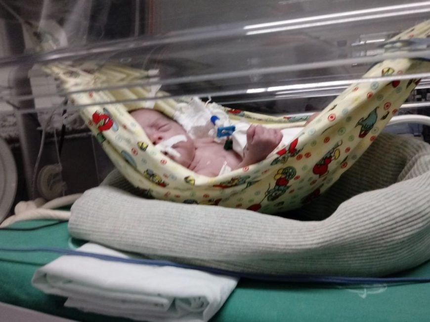 Pais de bebês e recém-nascidos devem ficar atentos quanto a contaminação pelo vírus sincicial respiratório no período chuvoso - News Rondônia