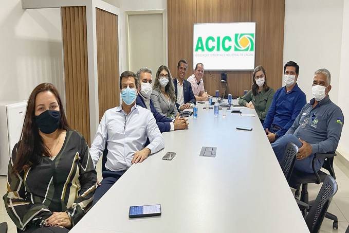 Secretário Estadual de Finanças reúne-se com representantes da ACIC - News Rondônia