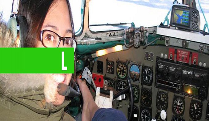 MULHER NASCE SEM BRAÇOS E APRENDE A PILOTAR AVIÃO COM OS PÉS - News Rondônia