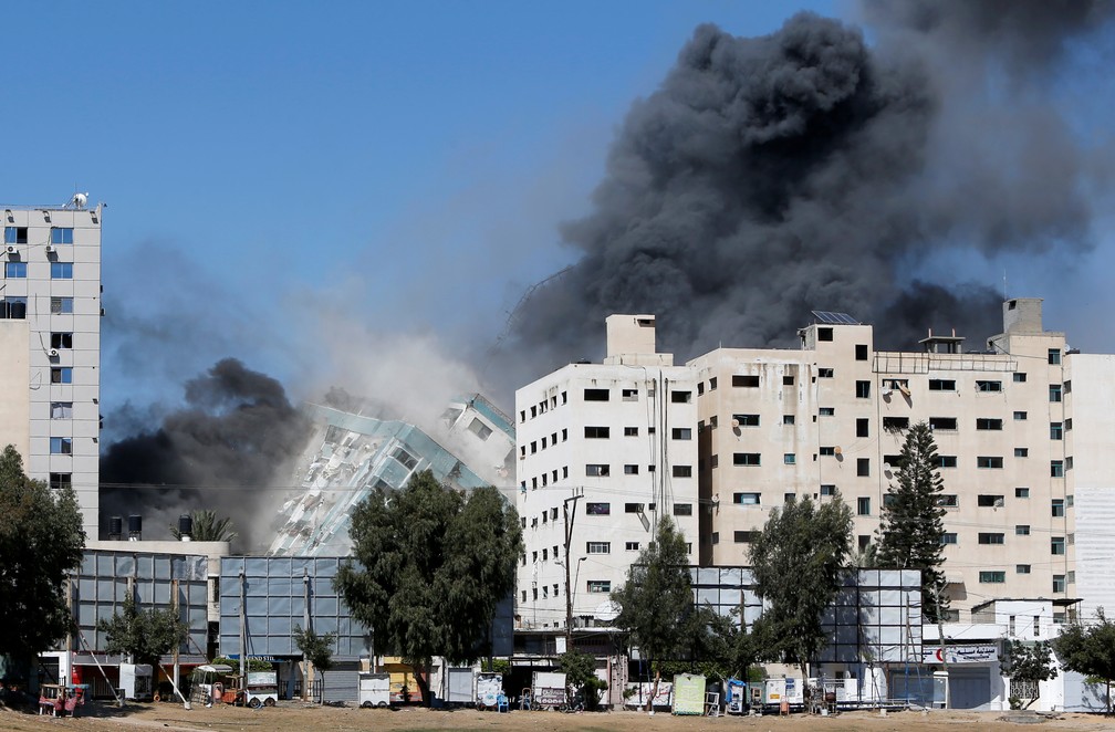 VÍDEO: 8 crianças morrem em ataque de Israel a Gaza e prédio de TV desaba após ser atingido por mísseis - News Rondônia