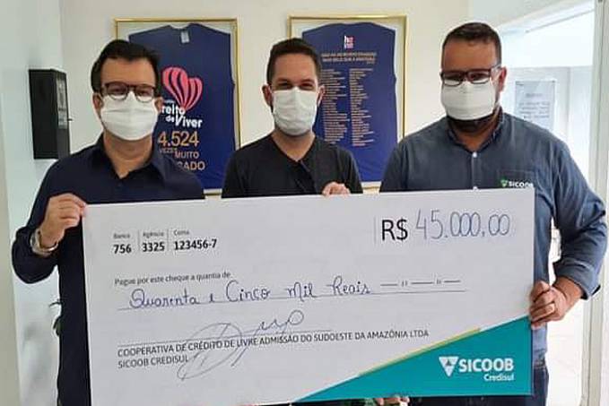 Sicoob doa 45 mil reais a Hospital de Amor da Amazônia - News Rondônia
