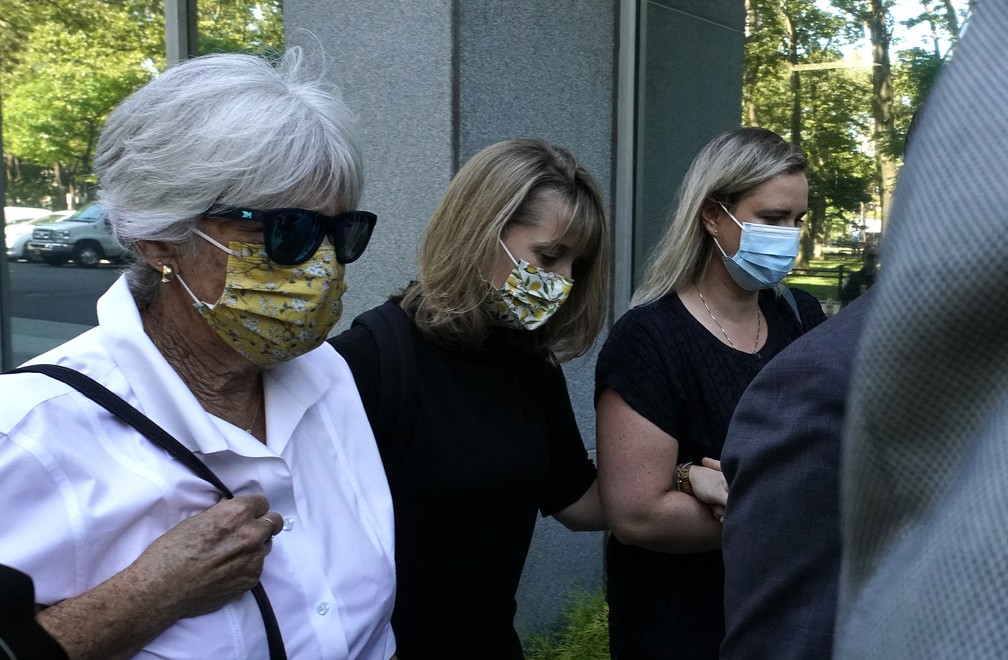 Allison Mack, atriz de 'Smallville', é condenada a três anos de prisão por envolvimento em caso de culto sexual - News Rondônia