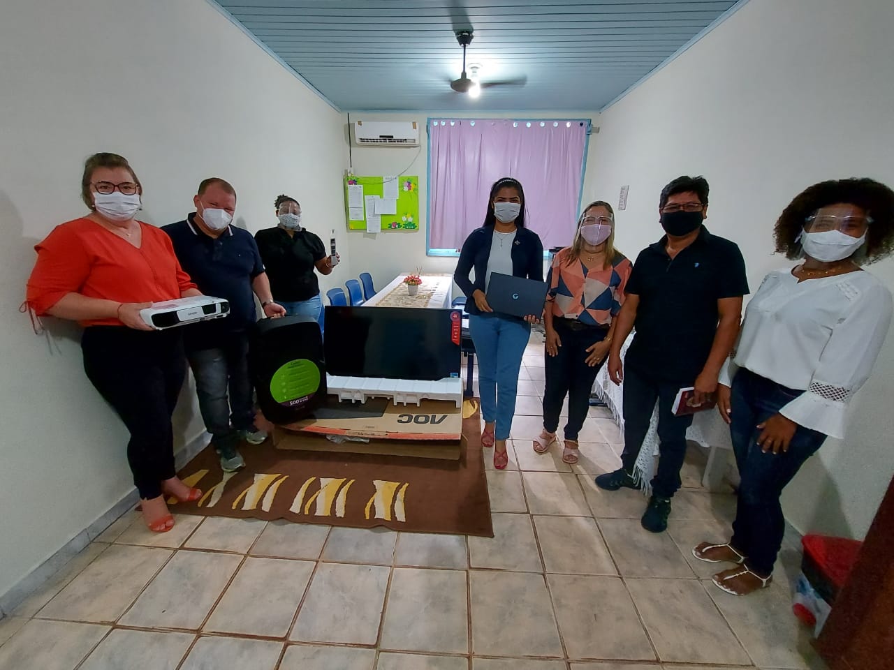 Com emenda de R$10 mil, Dr. Neidson garante kit multimídia para creche de Guajará-Mirim - News Rondônia