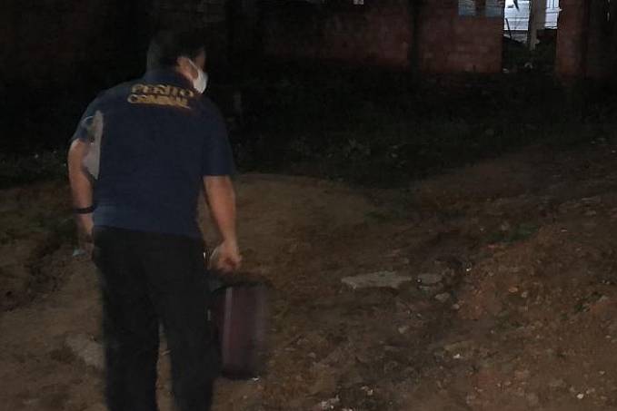 Homem tem a casa invadida e acaba sendo executado com vários tiros na capital - News Rondônia