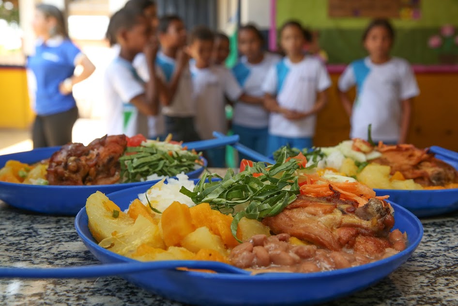 CARDÁPIO DA MERENDA ESCOLAR DA REDE ESTADUAL OFERECE ALIMENTAÇÃO SAUDÁVEL E BALANCEADA - News Rondônia