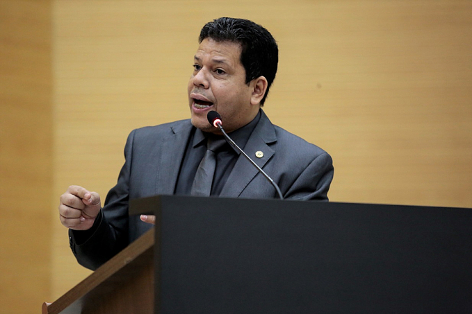 Deputado Jair Montes volta a fazer denúncias em relação ao Secretário de Agricultura que tem usado estrutura da pasta para fazer campanha - News Rondônia
