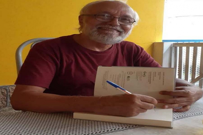 Professor José Valdir recebe estrela na calçada do Buraco do Candiru - News Rondônia
