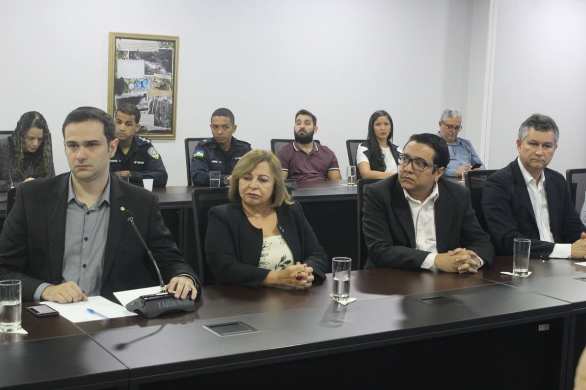 EM DEFESA DOS LOJISTAS, CDL PORTO VELHO E DEMAIS ENTIDADES COBRAM DO GOVERNO ATENÇÃO À SEGURANÇA PÚBLICA NOS CENTROS COMERCIAIS - News Rondônia