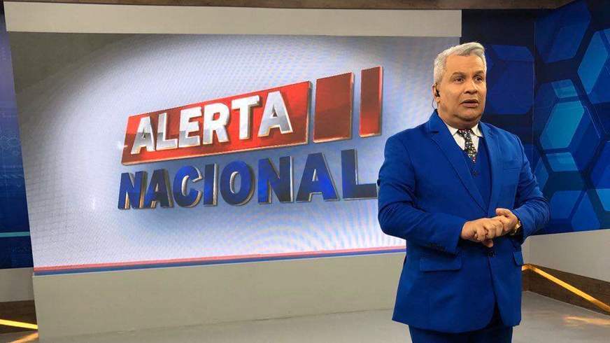 LEI DO RETORNO - POLÊMICO APRESENTADOR SIKÊRA JR NÃO MOSTRA CONTRAPROVA DE COVID-19 E É AFASTADO DA TV POR TEMPO INDETERMINADO - News Rondônia