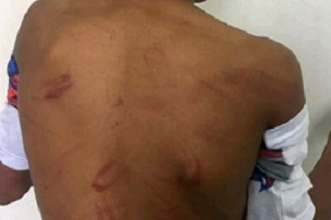 CORRETIVO - Vó surra neto que furtou moto de policial e foi preso - News Rondônia
