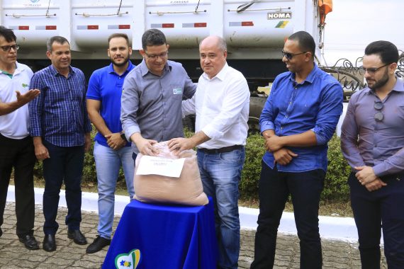 FRUTICULTOR DE JI-PARANÁ DEVE AUMENTAR A PRODUTIVIDADE APÓS CORREÇÃO DO SOLO COM CALCÁRIO DOADO PELO GOVERNO ESTADUAL - News Rondônia