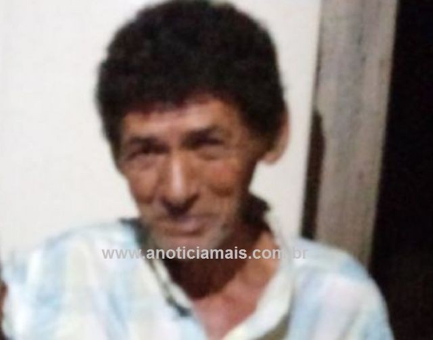 MOTORISTA MORRE APÓS CAMINHÃO CARREGADO DE MADEIRA CAIR DE PONTE - News Rondônia
