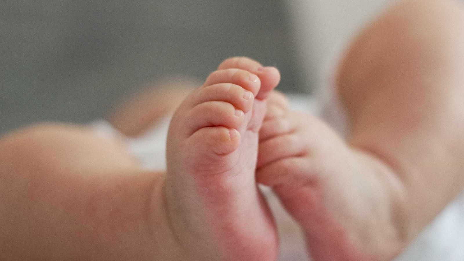 MÃE É PRESA POR MATAR FILHO DE TRÊS MESES COM TAPA NO ROSTO NA BAHIA - News Rondônia