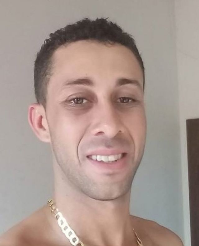 ROLIM DE MOURA  HOMEM É MORTO COM GOLPE DE FACA DESFERIDO PELA PRÓPRIA MULHER NO JARDIM DOS LAGOS - News Rondônia