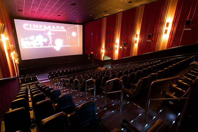 Senado aprova mais 2 anos para salas de cinema serem adaptadas a pessoas com deficiência - News Rondônia