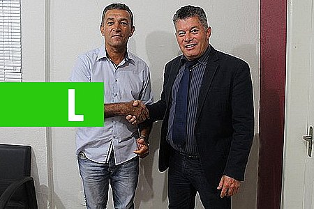 DEPUTADO EDSON MARTINS ACOMPANHA ENTREGA DE VEÍCULO EM SÃO FELIPE DOESTE - News Rondônia