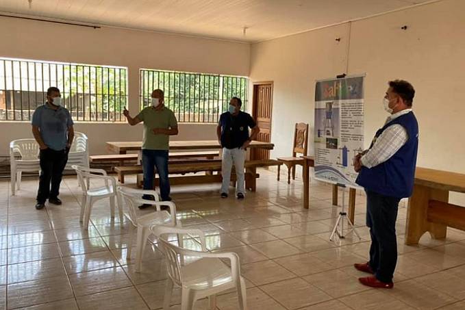 Equipe do vereador Marcio Pacele participa de apresentação do equipamento que irá proporcionar água tratada e gratuita para o distrito de Nova Califórnia - News Rondônia