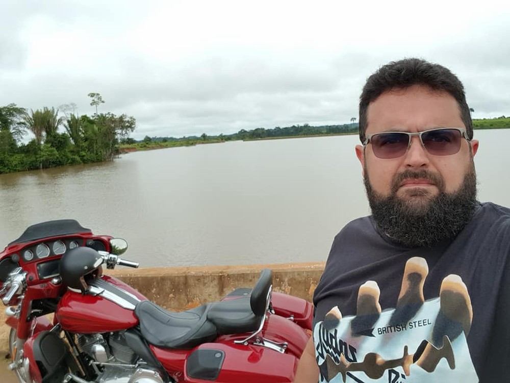 SERVIDOR DA SEMSAU MORRE APÓS SE ENVOLVER EM ACIDENTE - News Rondônia