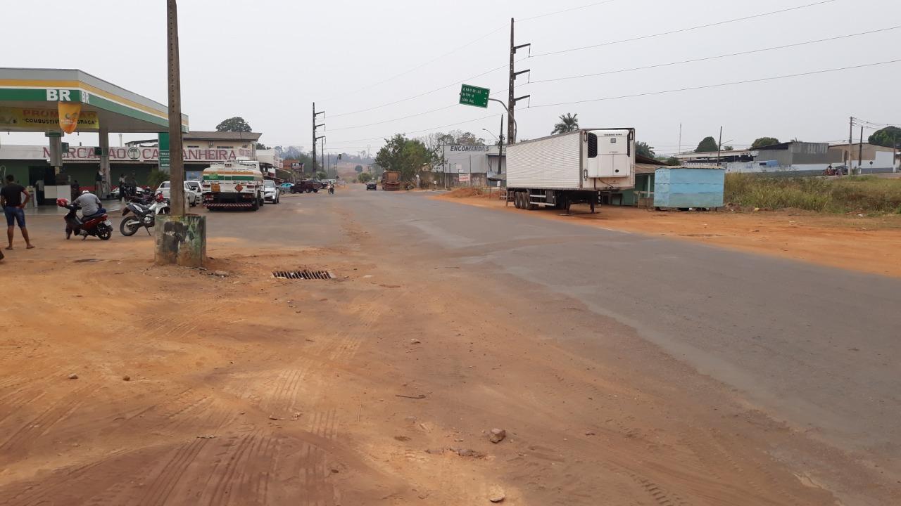 PREFEITURA DE ARIQUEMES VIABILIZA PROJETO PARA ASFALTAR TRECHO DA AVENIDA CAPITÃO SILVIO - News Rondônia