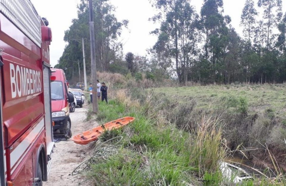 CARRO DESAPARECIDO É ENCONTRADO COM SETE PESSOAS MORTAS - News Rondônia