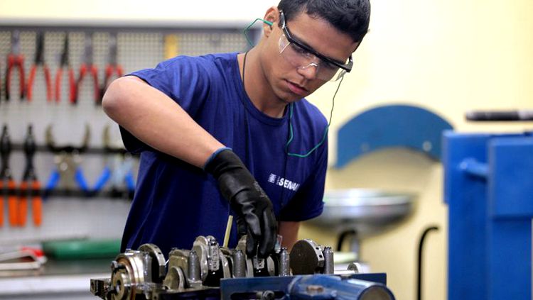 SENAI E CERON OFERECEM CURSOS DE QUALIFICAÇÃO PROFISSIONAL PARA A POPULAÇÃO DE RONDÔNIA - News Rondônia