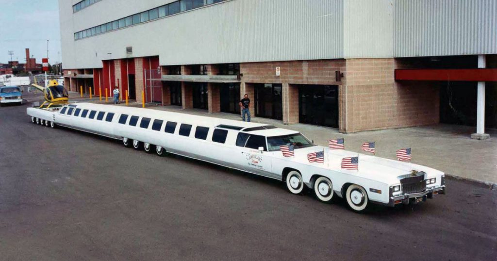 Conheça o maior carro do mundo com heliponto e jacuzzi - News Rondônia