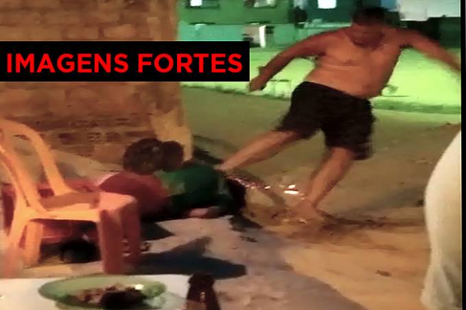 SELVAGERIA: Vídeo repugnante mostra homem espancando brutalmente a esposa - IMAGENS FORTES - News Rondônia