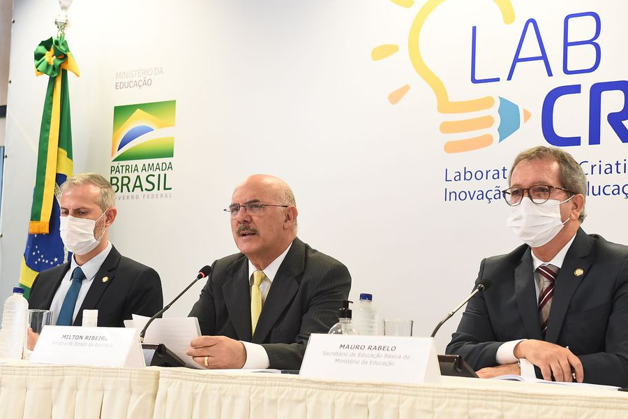 É preciso capacitar professores para mundo pós-pandemia, diz ministro - News Rondônia