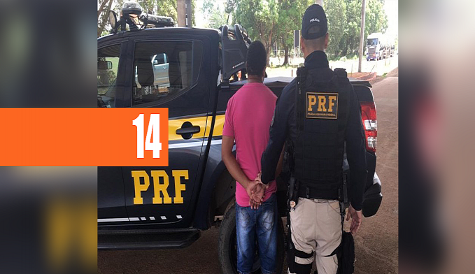 NO VALE DO JAMARI, PRF PRENDE DOIS FORAGIDOS E FLAGRA HOMEM COM HABILITAÇÃO FALSA - News Rondônia