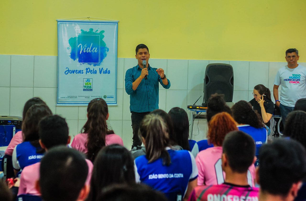 SETEMBRO AMARELO: EM PROJETO JOVENS PELA VIDA, ALUNOS DA ESCOLA JOÃO BENTO SÃO INCENTIVADOS: VOCÊS VIVERÃO ATÉ OS 90 ANOS - News Rondônia
