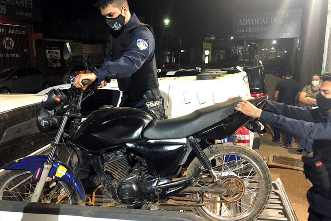 Homem é preso com duas motos clonadas quando negociava com comprador que fez denúncia - News Rondônia
