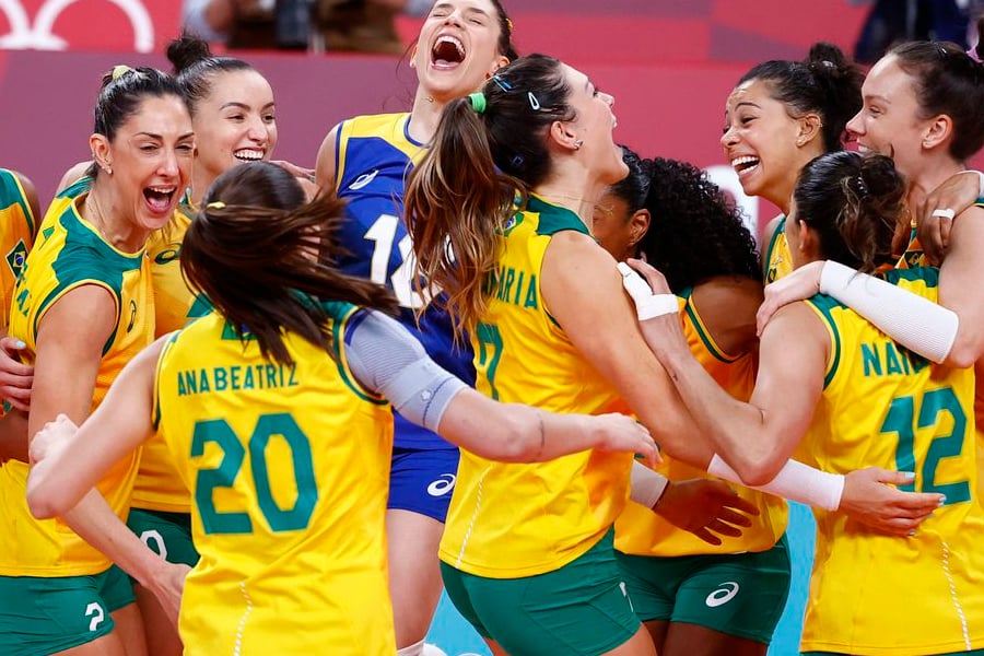 Jogos: Brasil bate Coreia do Sul e pega EUA na final do vôlei feminino - News Rondônia