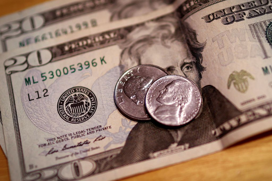 Dólar encosta em R$ 5,70, impulsionado por exterior - News Rondônia