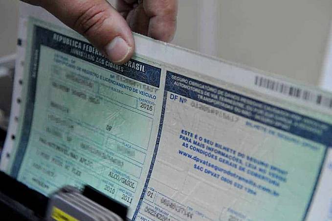 Justiça Federal manda Detrans voltarem a emitir documento do carro em papel - News Rondônia
