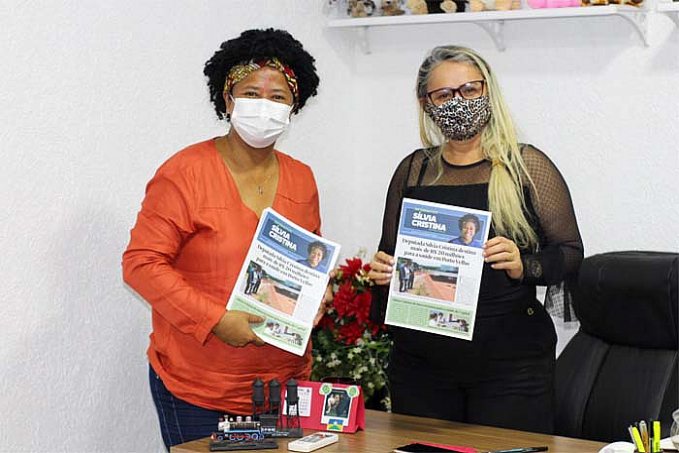 Vereadora Márcia Socorristas Animais recebe deputada federal Sílvia Cristina em seu gabinete - News Rondônia