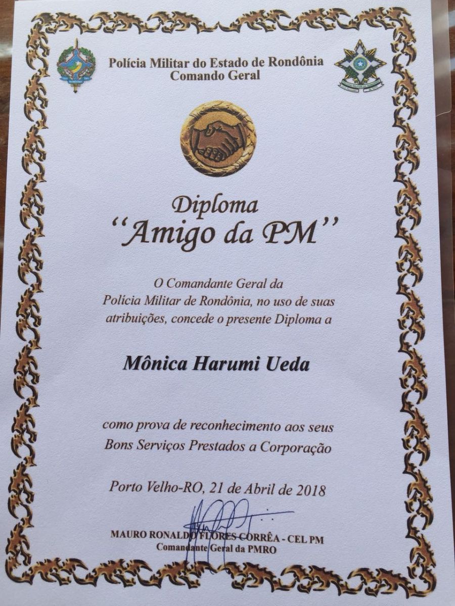 JUÍZA RECEBE TÍTULO DE AMIGO DA POLÍCIA MILITAR DE RONDÔNIA APÓS RECURSO DE AÇÃO ATENDER PROJETO DE VÍDEO-MONITORAMENTO - News Rondônia