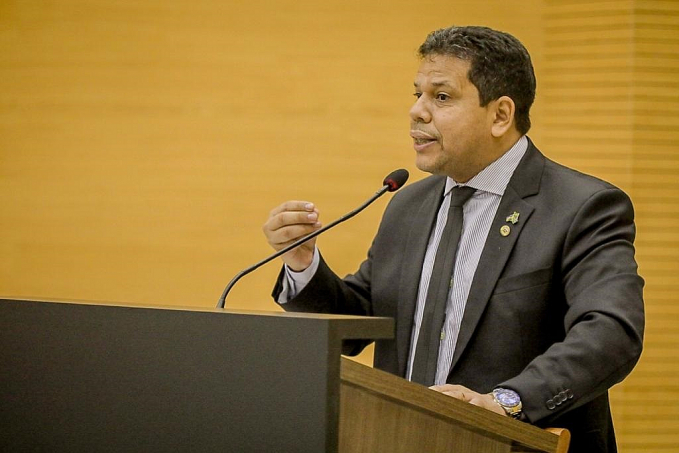 Jair Montes defende produtores de leite e pede que Governo tome medidas urgente para proteger a cadeia produtiva - News Rondônia