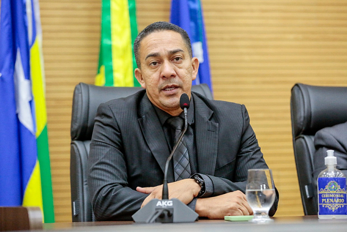 Deputado Eyder Brasil participa da aprovação dos PCCS de diversas categorias do Estado de Rondônia - News Rondônia