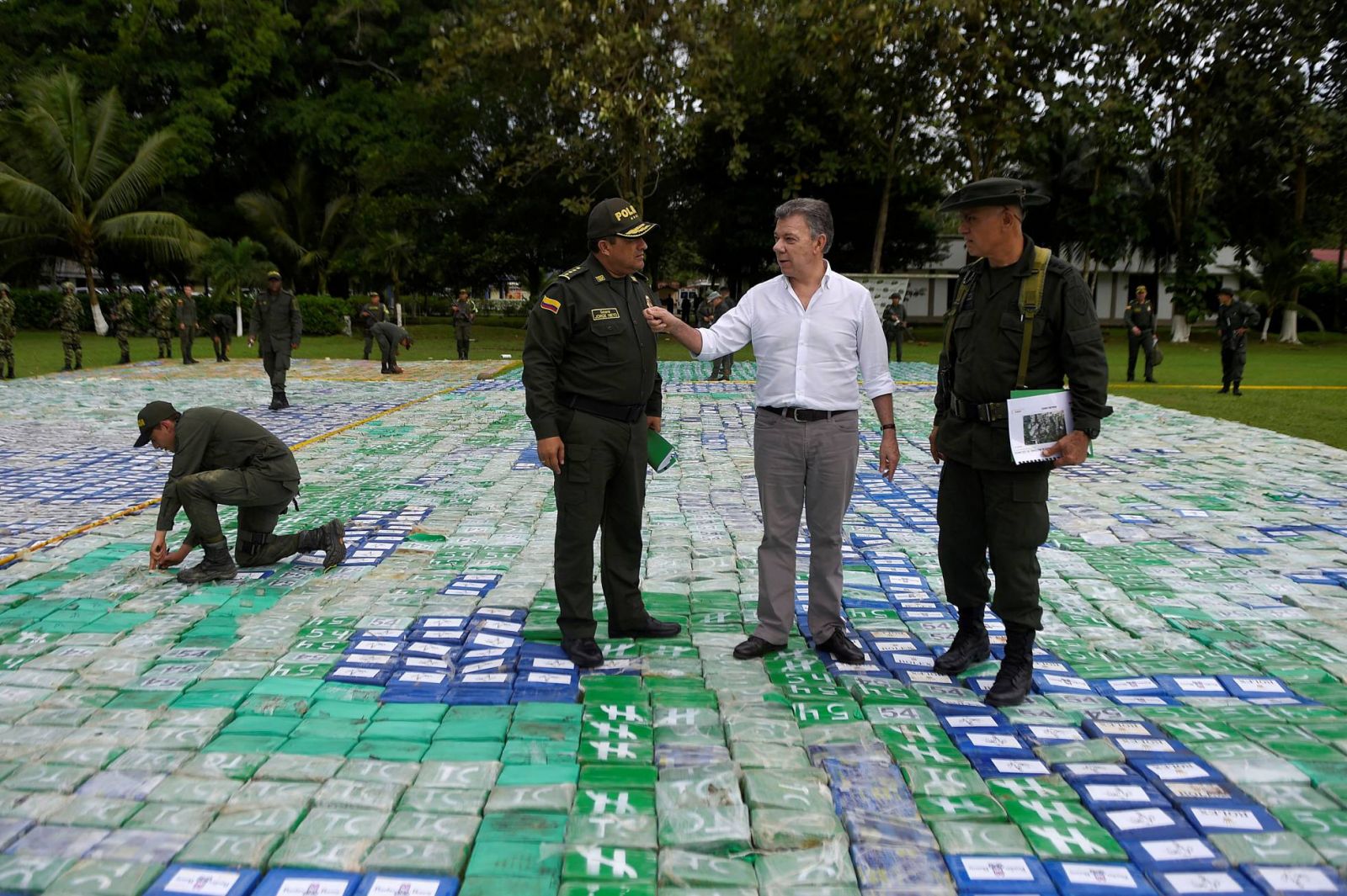 A COCAÍNA RETORNA À COLÔMBIA - News Rondônia